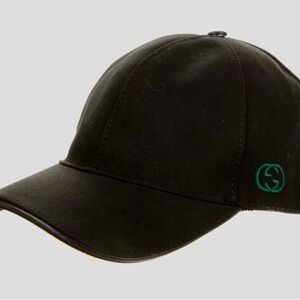 Gucci Black Baseball Cap with Green Logo